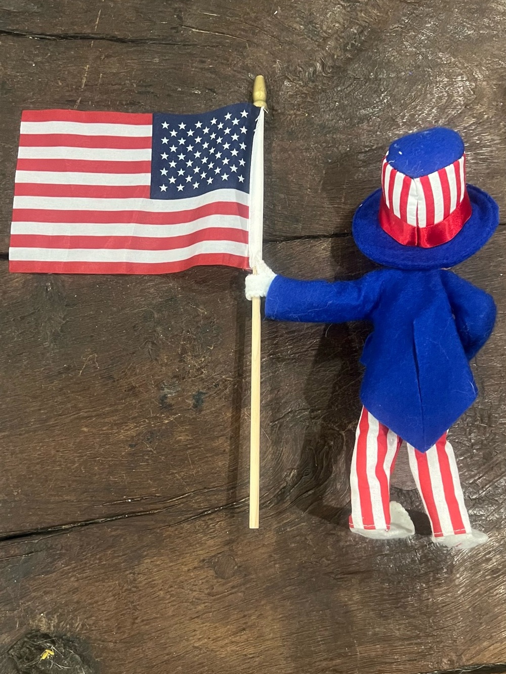 Annalee Patriotic Doll in Blue, Red, and White with Flag 9”. - Picture 3 of 4